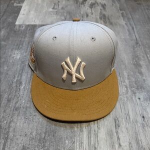 New Era Yankees Blue and Brown Baseball Hat Cooperstown Collection Size 7 1/8